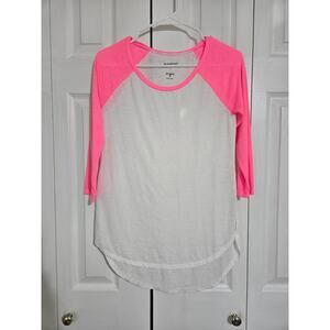Arizona jeans small women's pink and white baseball tee